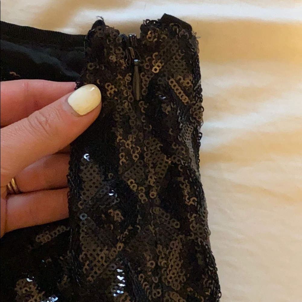 Banana Republic Black Sequin Pencil Skirt - Picture 4 of 4
